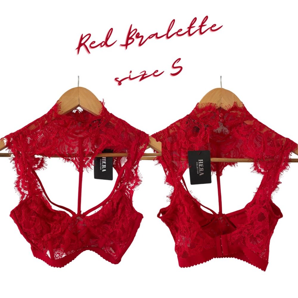 NWT HERA RED LACE MOCK NECK BRALETTE SIZE XS/S